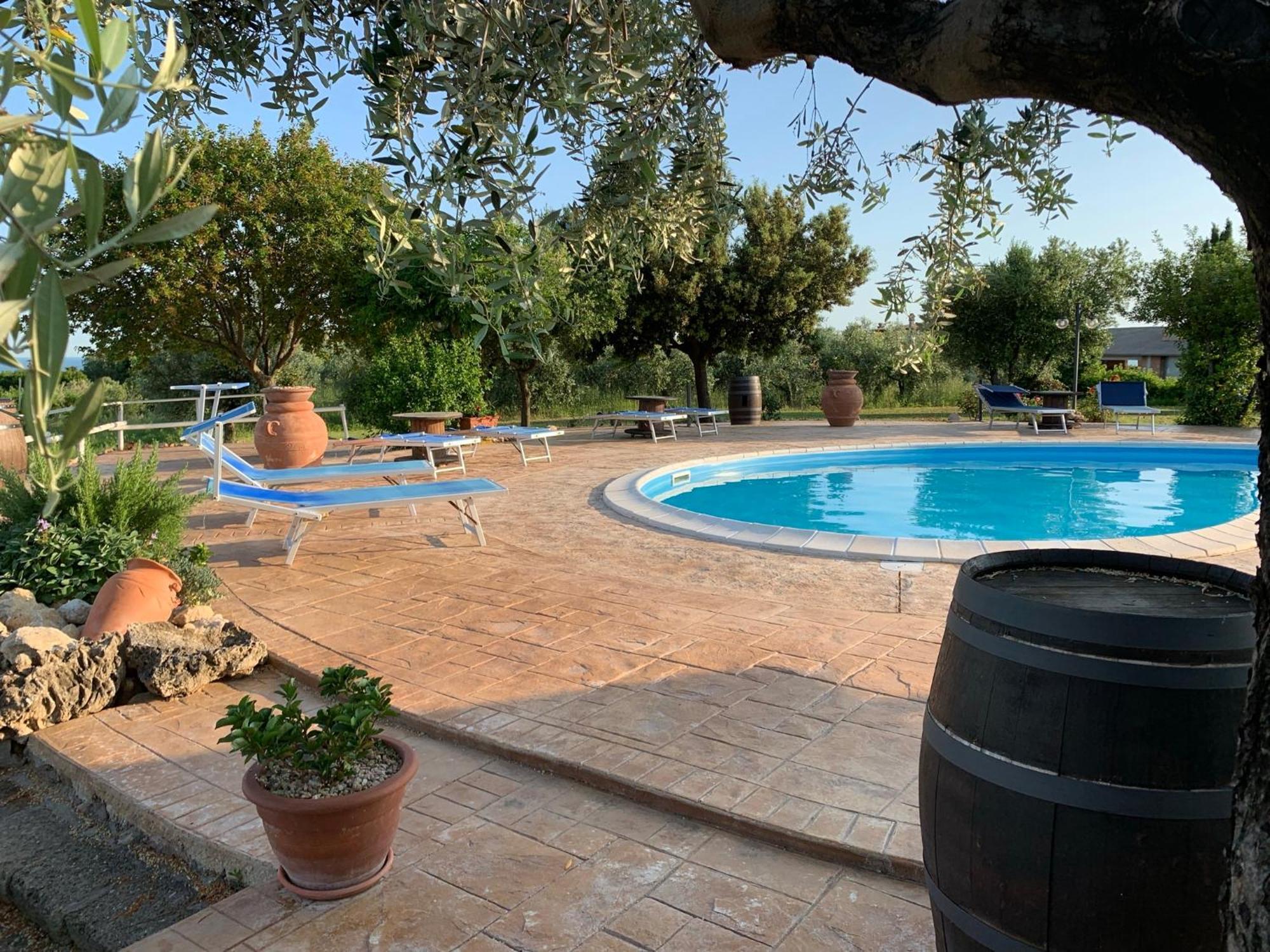 Agriturismo Casale Sasso Cerveteri Exteriör bild